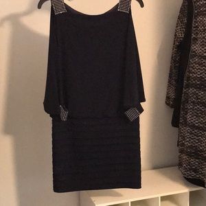 EUC NAVY DRESS W/RHINESTONE COLD SHOULDER & BOTTOM SLIT SLEEVE W/RHINESTONE CUFF